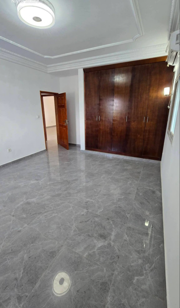 Appartement 2 chambres à louer à Okala Canal 7