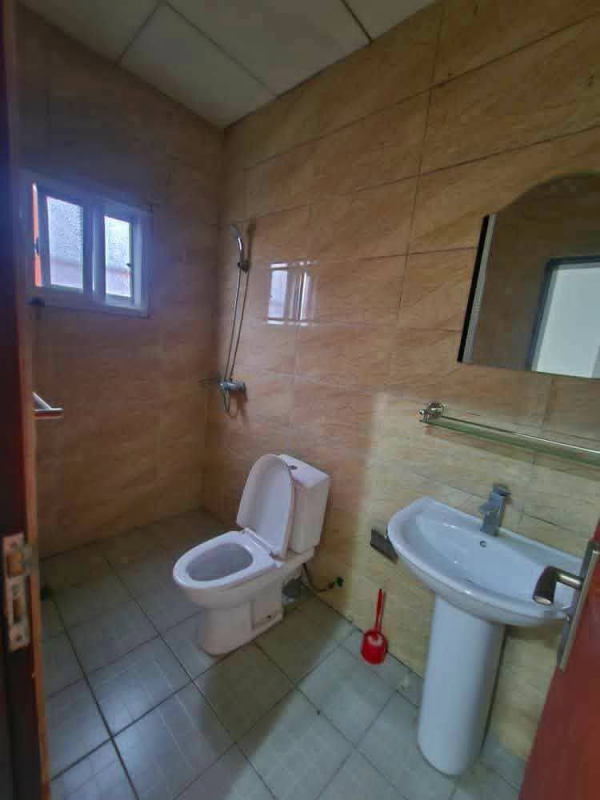 Appartement 3 chambres à louer à Angondjé Amissa