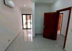 Appartement 3 chambres à louer à Owendo Razel