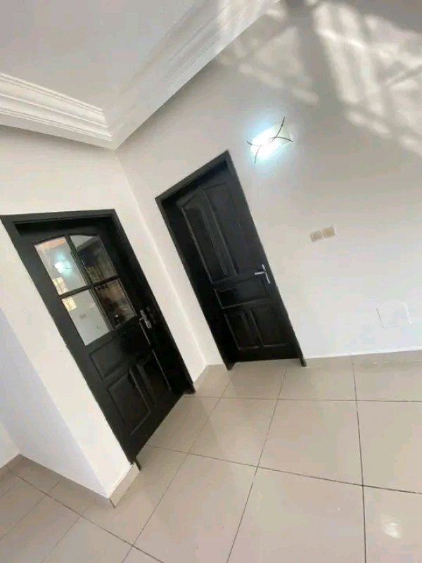 Appartement 2 chambres à louer à Mindoumbé 2