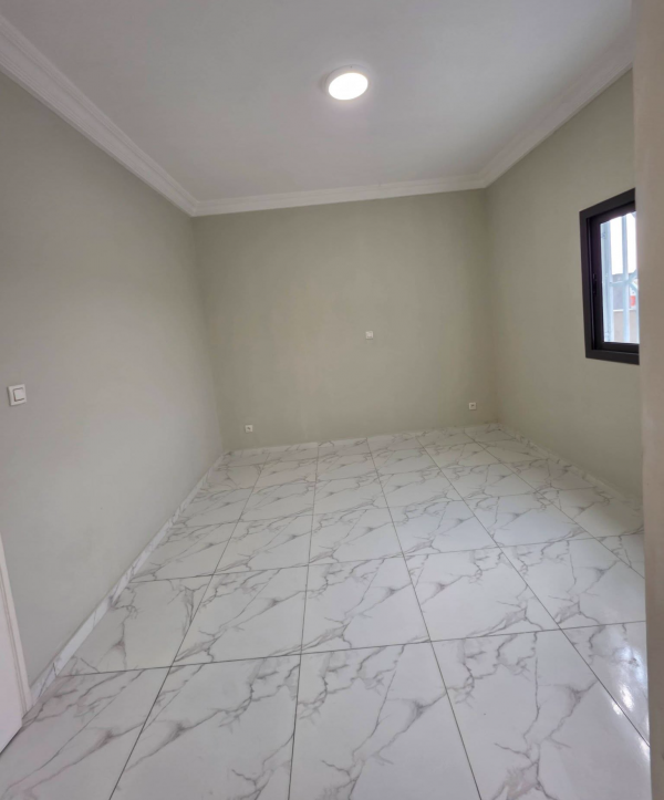Appartement 2 chambres à louer au Stade d’Angondjé