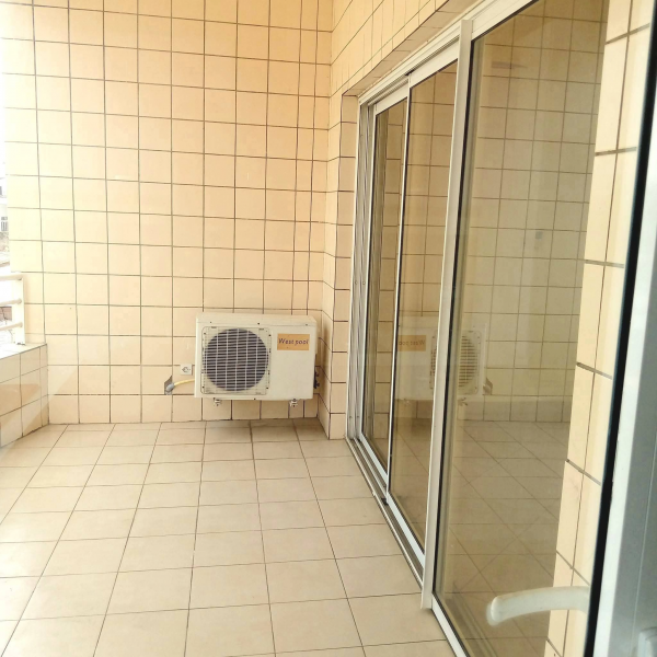 Appartement 4 chambres à louer à Louis