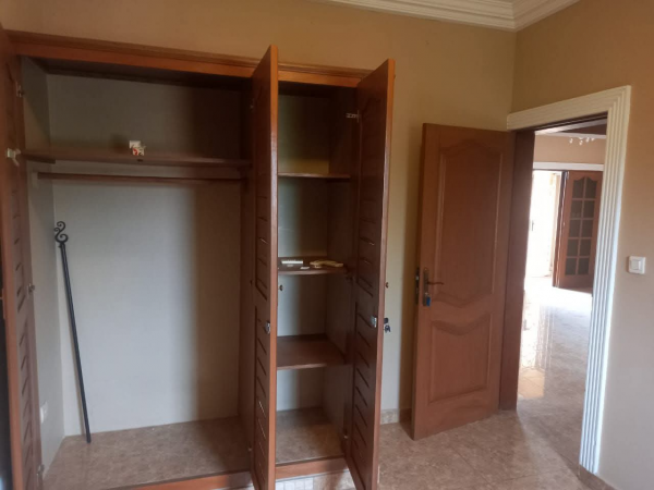 Appartement 2 chambres à louer à la Cité Damas