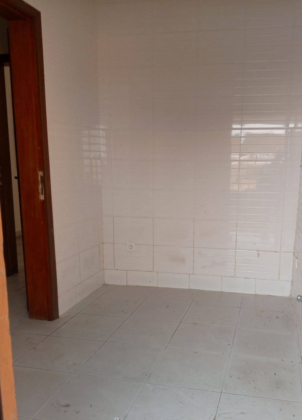 Appartement 2 chambres à louer à Okala Mikolongo
