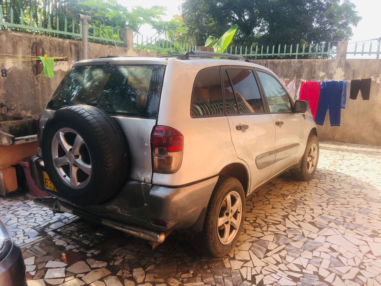 Rav4 2 a vendre en etat