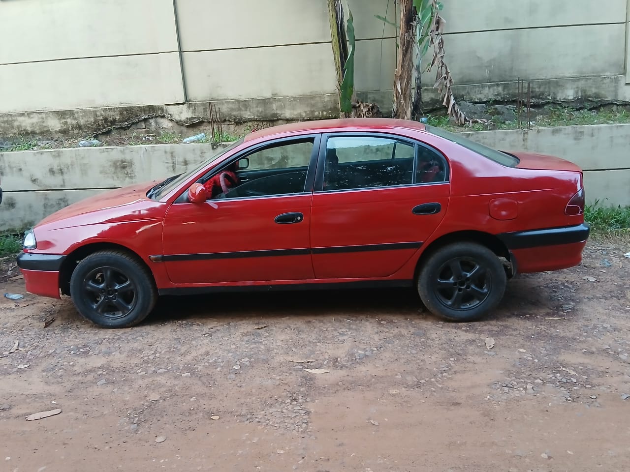 Avensis essence