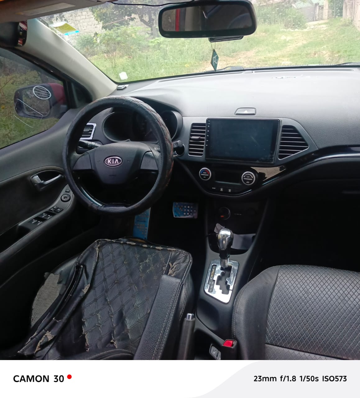 Kia Morning automatique essence climatisé caméra de recul